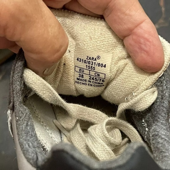 Zara Womens retro running fashion sneakers Size 38 US 71/2 24.5 Cm gray/black - Picture 7 of 8